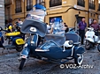 Vespa mit Beiwagen